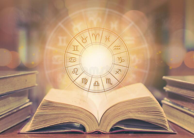 zodiac-sign-horoscope-astrology-constellation-study-foretell-fortune-telling-education-course-concept-horoscopic-186097813